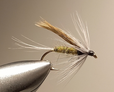 M-002 - Grey wet fly